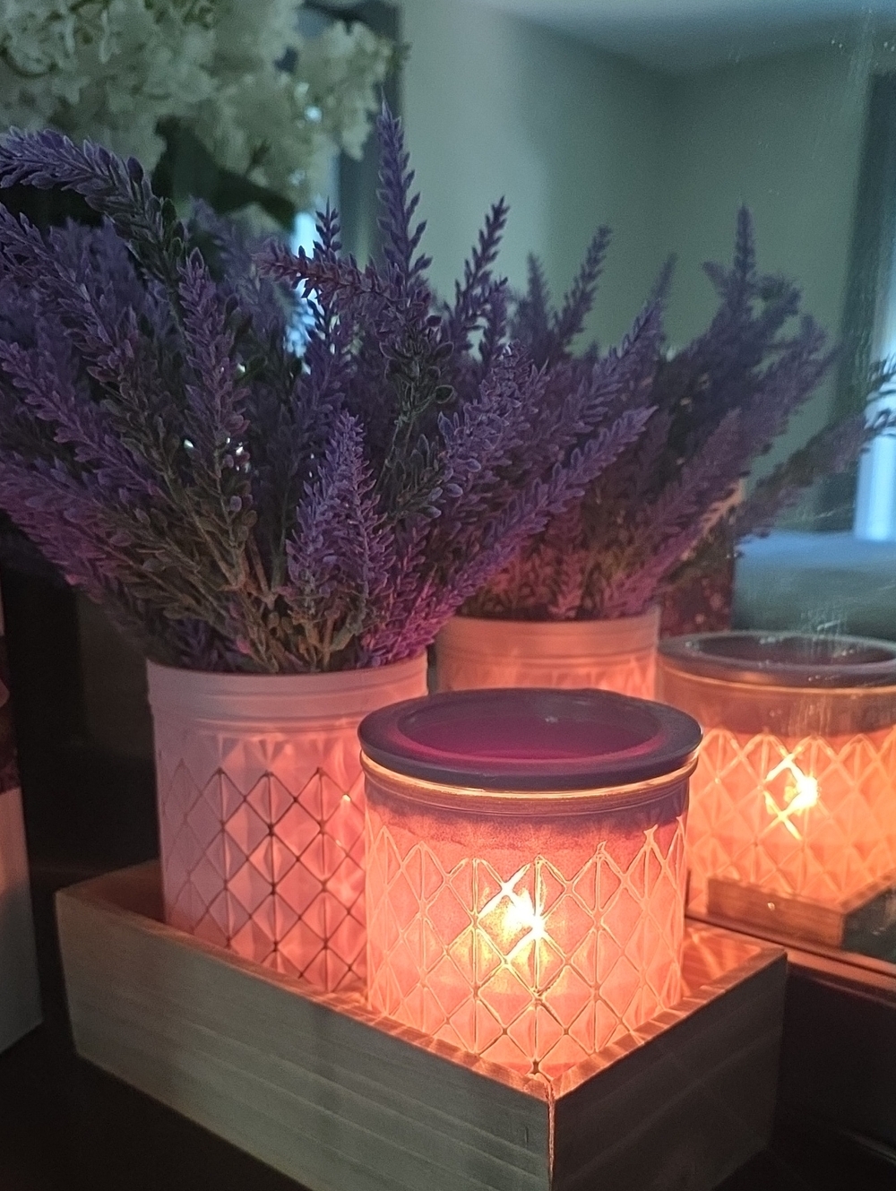 Scentsy Lavender Bouquet Warmer - Picture 4 of 5